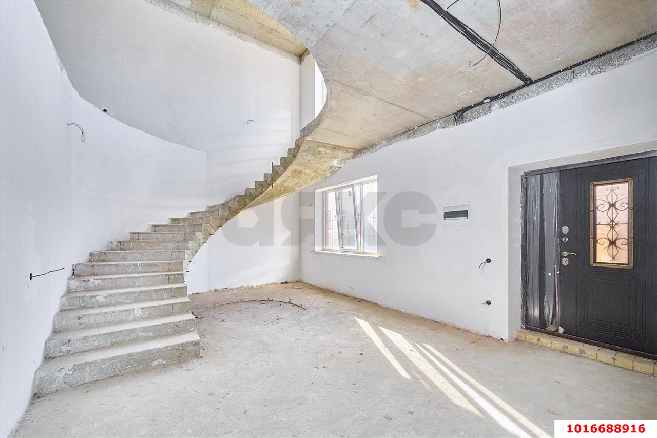 Фото №6: Дом 465 м² + 7.11 сот. - Ленина, мкр. Карасунский внутригородской округ, ул. Быкова, 27