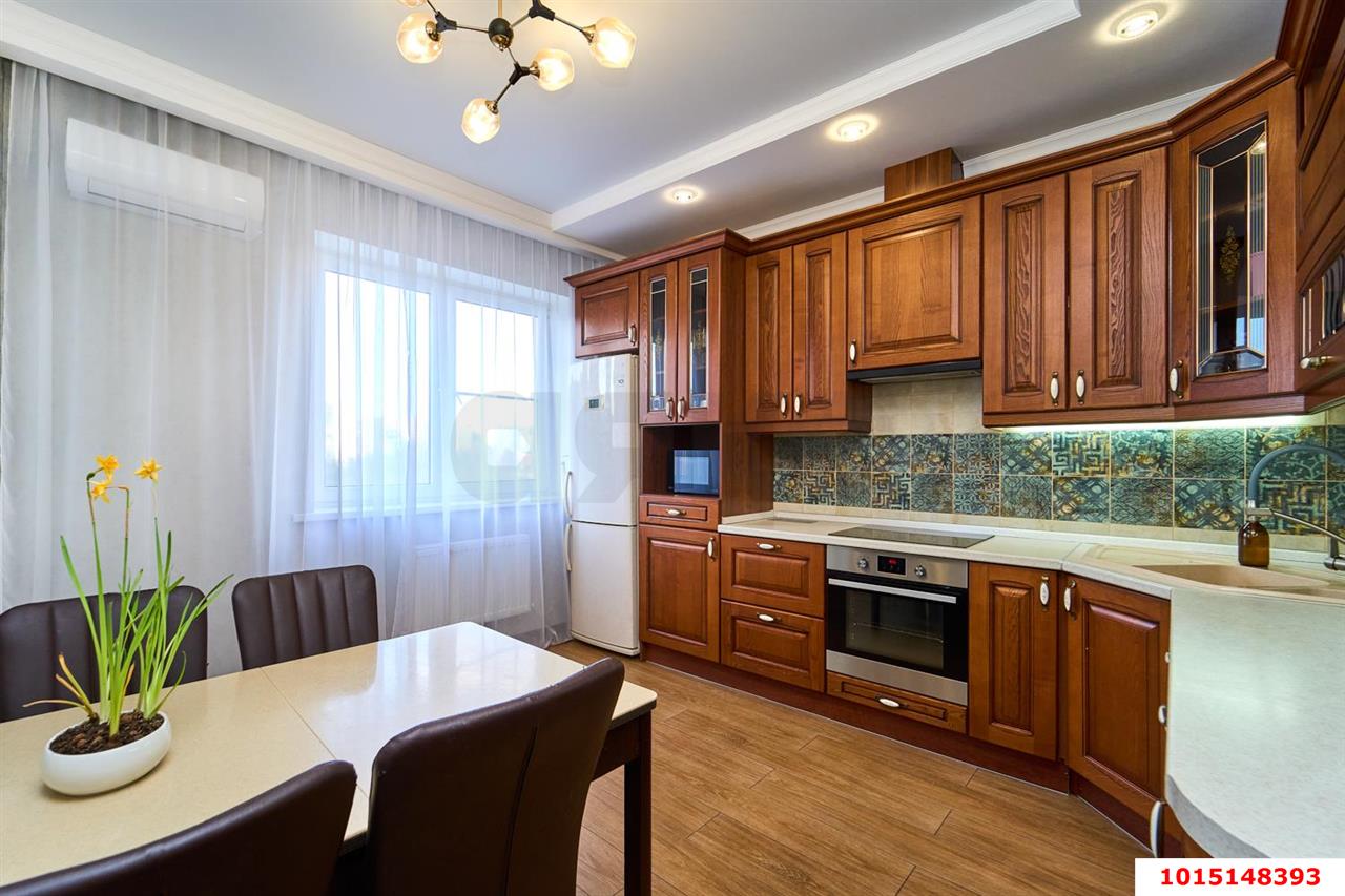 Фото №1: 2-комнатная квартира 78 м² - Краснодар, Западный внутригородской округ, мкр. Фестивальный, пр-д Дальний, 9к2