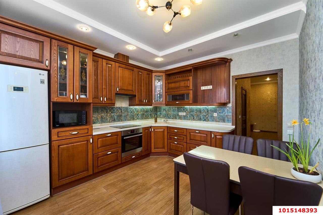 Фото №2: 2-комнатная квартира 78 м² - Краснодар, Западный внутригородской округ, мкр. Фестивальный, пр-д Дальний, 9к2