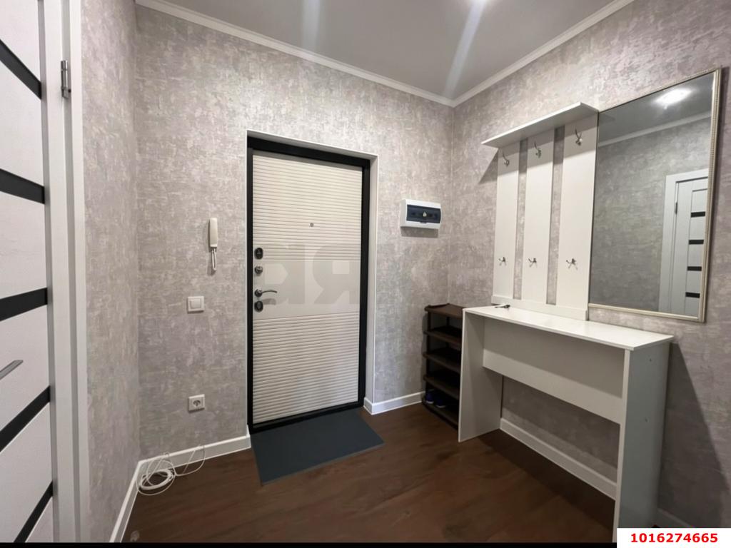 Фото №11: 1-комнатная квартира 35 м² - Краснодар, ЖК Красная Площадь, жилой комплекс Нeo-квартал Красная Площадь, мкр. Прикубанский внутригородской округ, ул. Конгрессная, 25