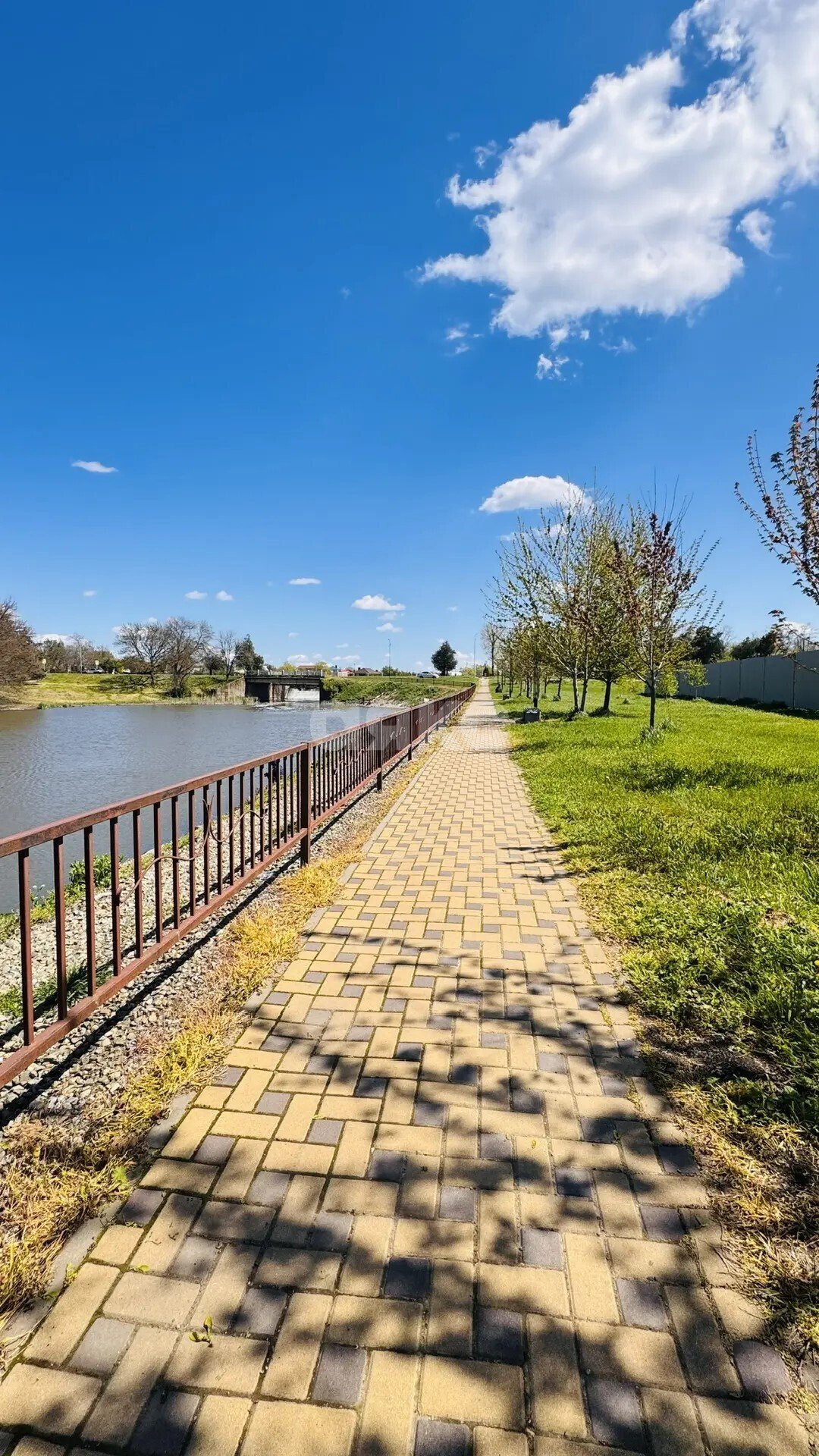 Фото №15: Коммерция 474 м² - Кореновск, мкр. 1-й квартал, ул. Мира, 113Д