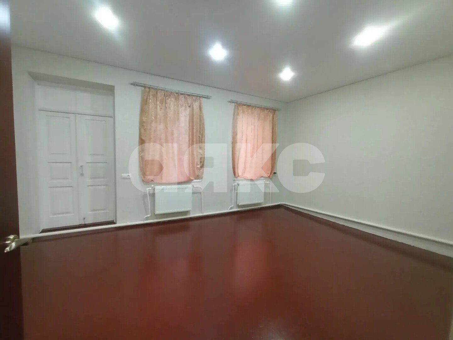 Фото №11: Дом 63 м² + 3.5 сот. - Майкоп, мкр. Центр, ул. Госпитальная, 175