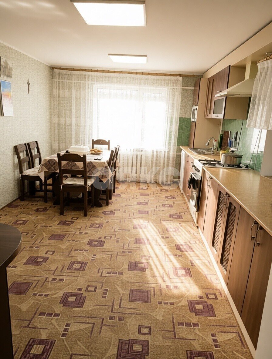 Фото №1: Дом 153 м² + 10 сот. - Майкоп, п. Цветочного совхоза, ул. Низпоташная, 68