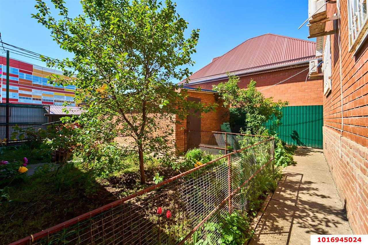 Фото №8: Дом 150 м² + 9 сот. - Краснодар, Прикубанский внутригородской округ, Калинино, мкр. Завод Радиоизмерительных Приборов, ул. Уссурийская, 11