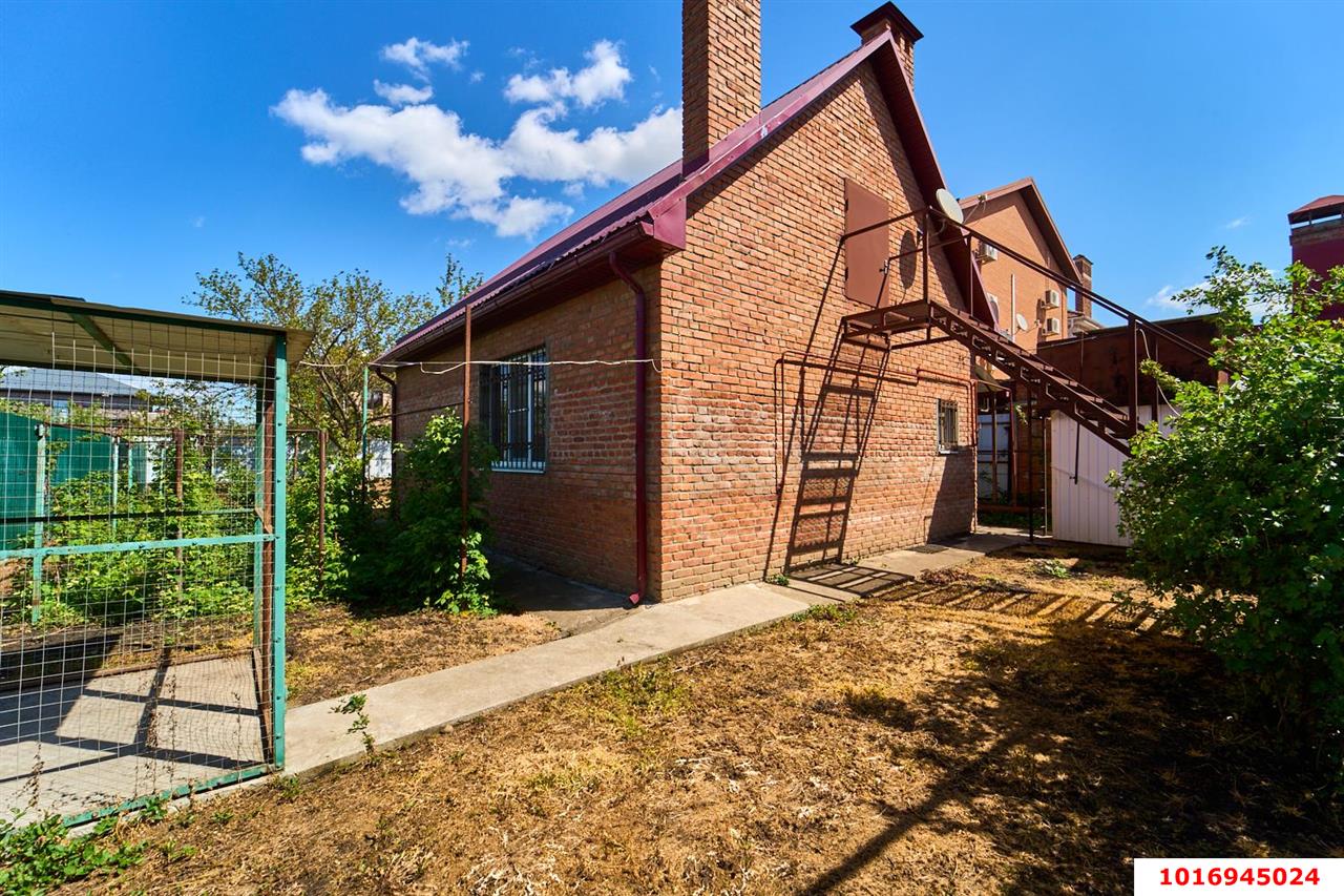 Фото №9: Дом 150 м² + 9 сот. - Краснодар, Прикубанский внутригородской округ, Калинино, мкр. Завод Радиоизмерительных Приборов, ул. Уссурийская, 11