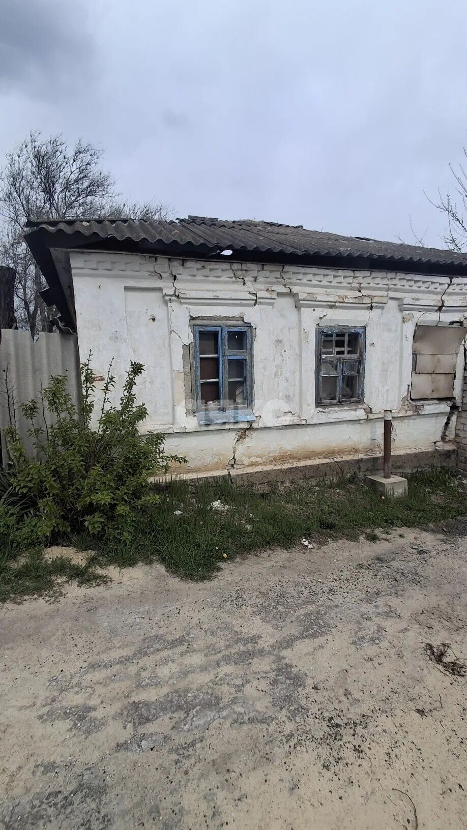 Фото №5: Дом 39 м² + 2.5 сот. - Мариуполь, р. Жовтневый, ул. Административная площадь