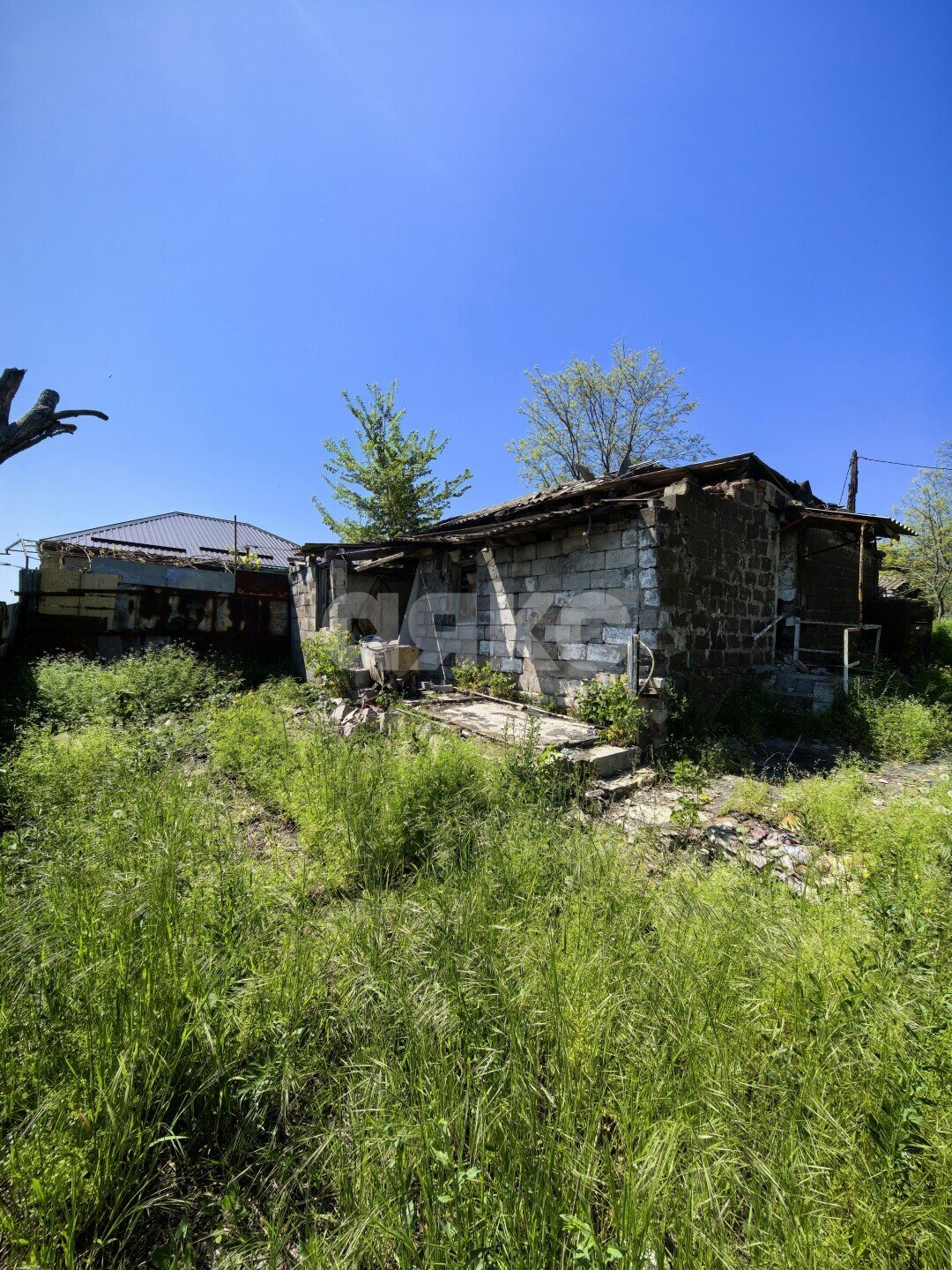 Фото №3: Дом <span class="whitespace-nowrap">39 м²</span> <span class="whitespace-nowrap">+ 2.5 сот.</span>, <span class="whitespace-nowrap">1 эт.</span> - Мариуполь, р. Жовтневый, пер. Поворотный