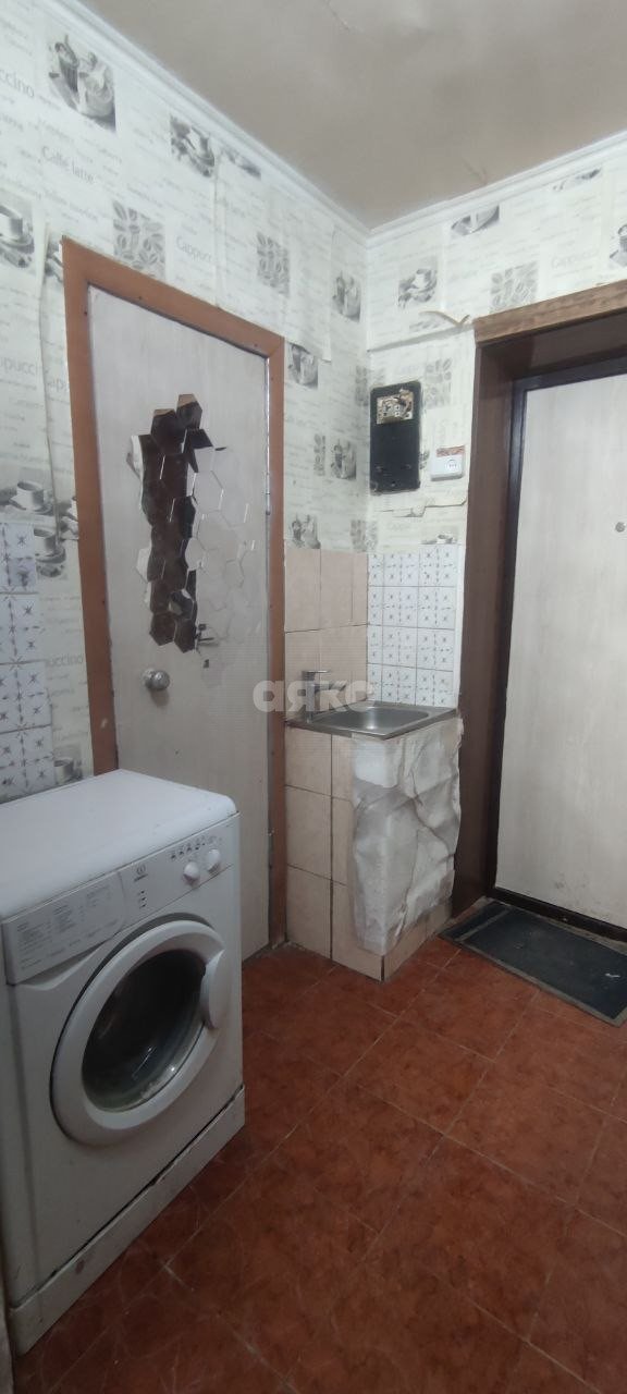 Фото №6: 1-комнатная квартира 19 м² - Мариуполь, Кальмиусский, мкр. 5-й, пр-кт Металлургов, 177