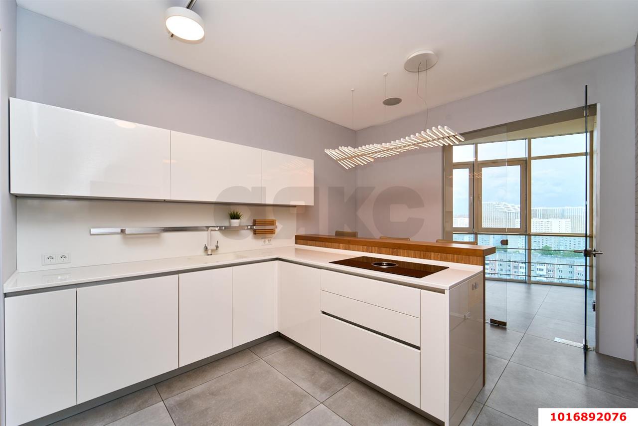 Фото №5: 4-комнатная квартира 145 м² - Краснодар, Центральный внутригородской округ, Завод Измерительных Приборов, мкр. ЖК Ривьера, ул. Московская, 57/1