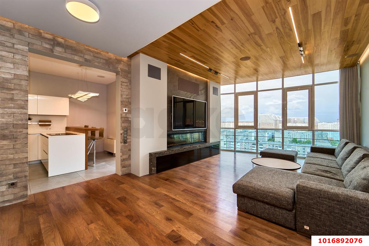 Фото №1: 4-комнатная квартира 145 м² - Краснодар, Центральный внутригородской округ, Завод Измерительных Приборов, мкр. ЖК Ривьера, ул. Московская, 57/1