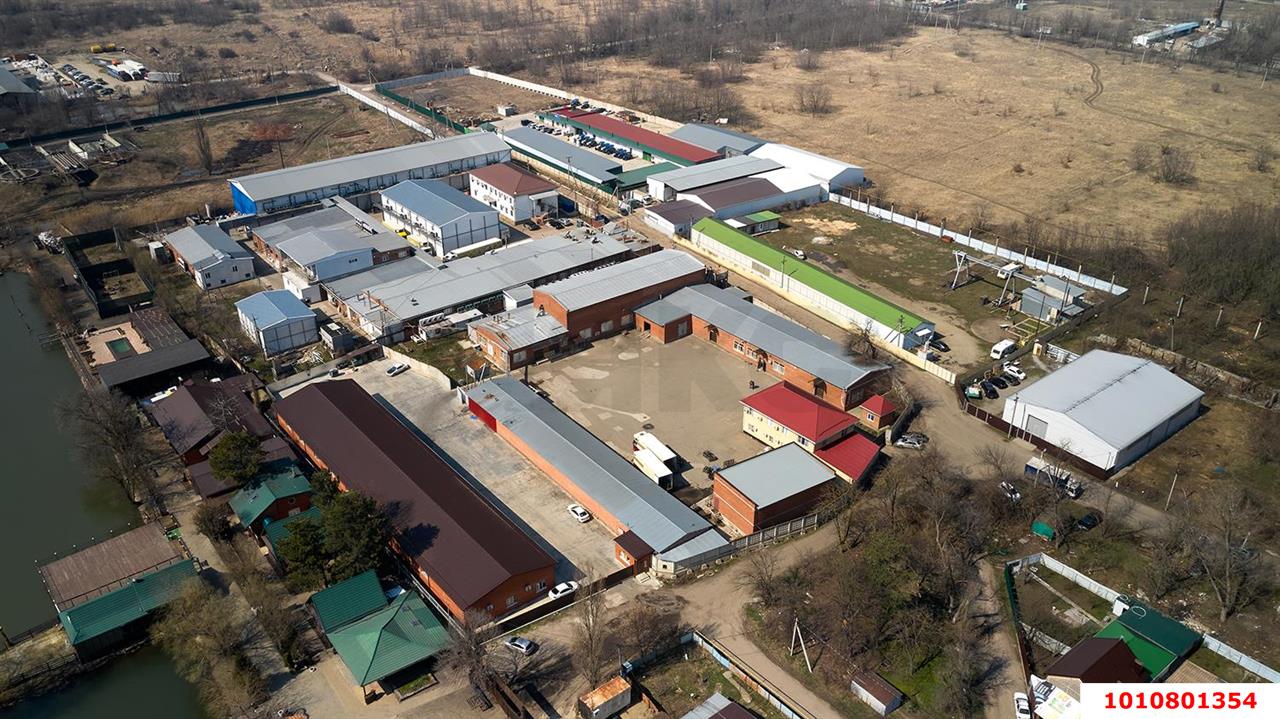 Фото №3: Производственное помещение 3500 м² - Берёзовый, Прикубанский внутригородской округ, мкр. Витаминкомбинат, ул. Профессора Рудакова, 65