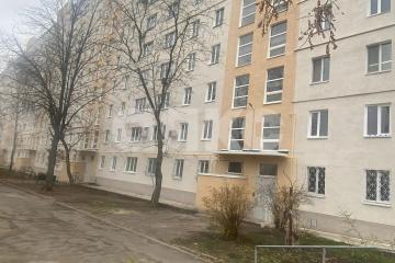 Фото №1: 2-комнатная квартира 45 м² - Мариуполь, мкр. Западный, ул. 50 лет СССР, 40