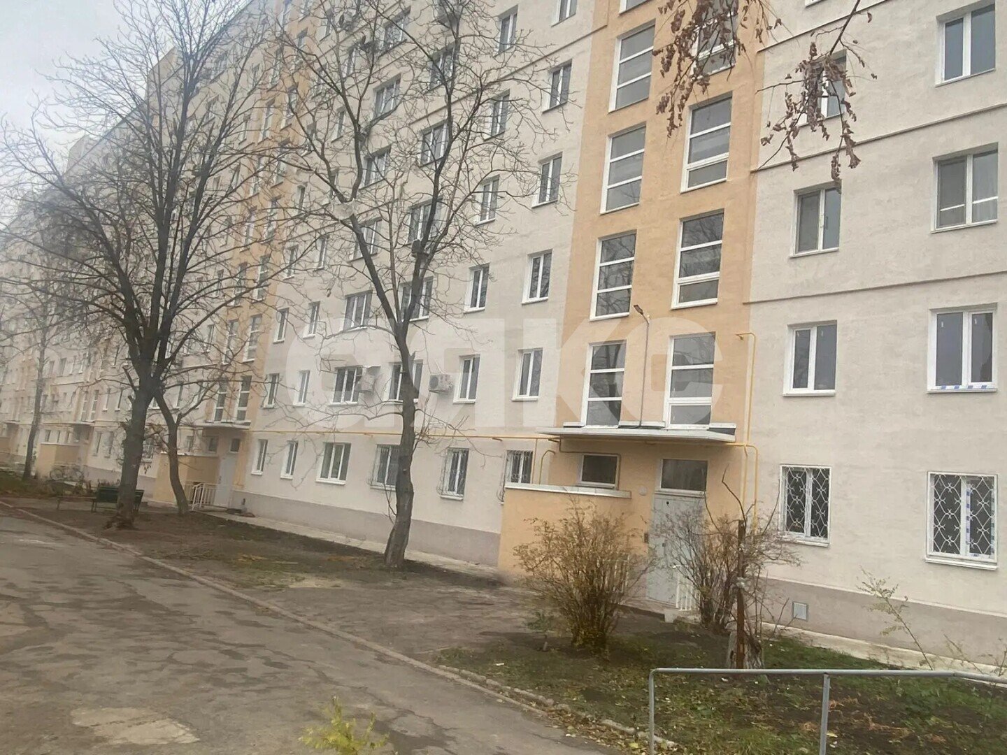 Фото №1: 2-комнатная квартира 45 м² - Мариуполь, Жовтневый, мкр. Западный, ул. 50 лет СССР, 40