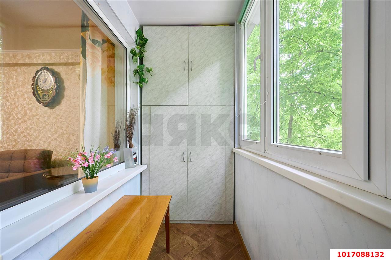 Фото №10: 1-комнатная квартира <span class="whitespace-nowrap">34 м²</span>, <span class="whitespace-nowrap">3/9 эт.</span> - Краснодар, Карасунский внутригородской округ, мкр. Комсомольский, ул. Уральская, 180