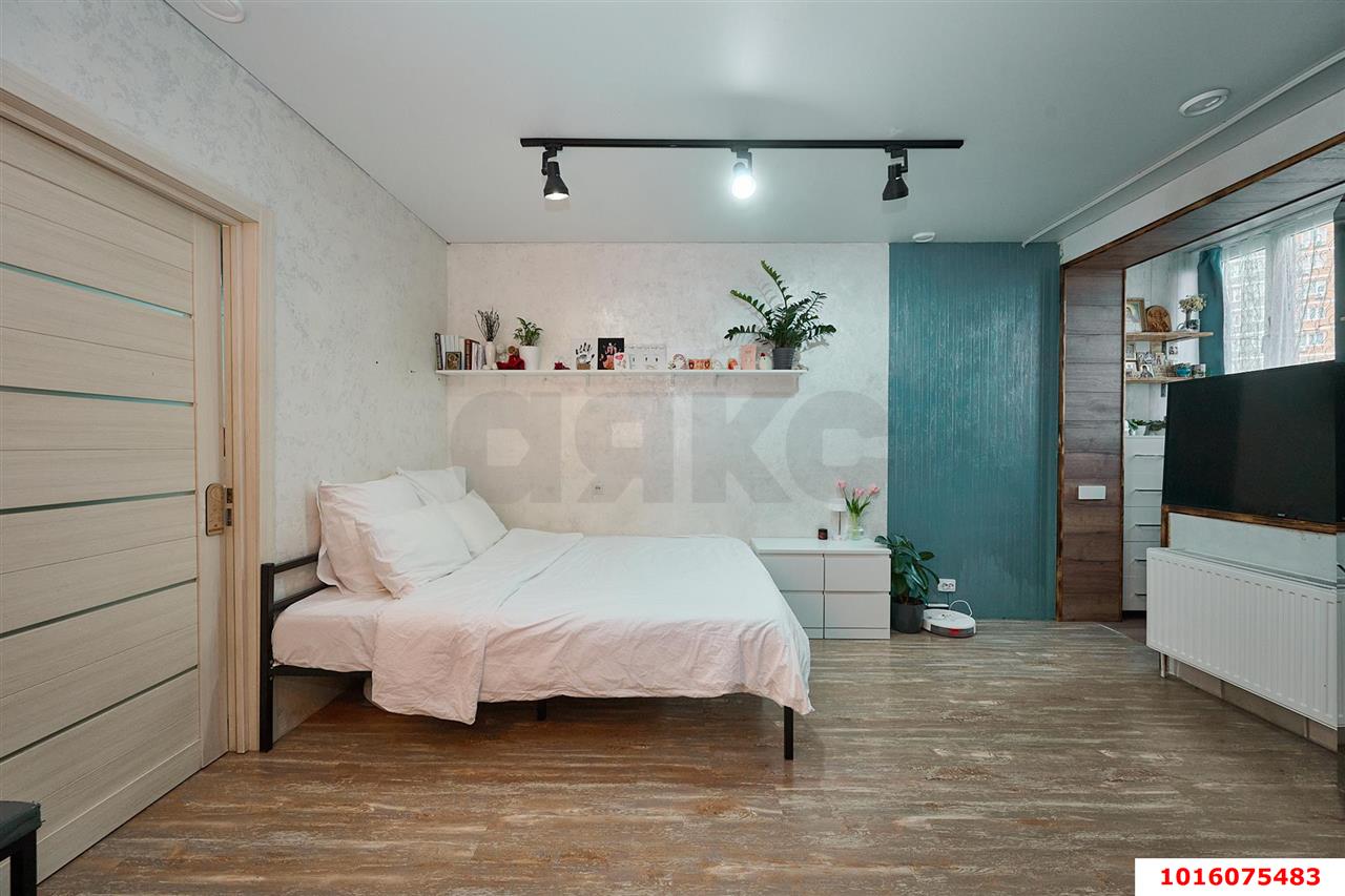 Фото №3: 1-комнатная квартира 44 м² - Краснодар, Прикубанский внутригородской округ, Завод Измерительных Приборов, мкр. ЖК Москва, ул. Российская, 79/3к1