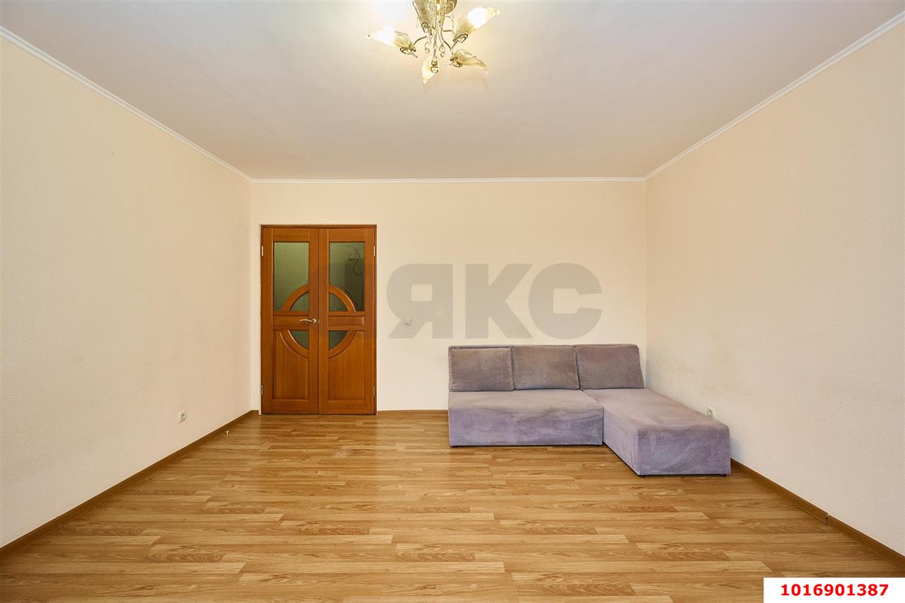 Фото №2: 1-комнатная квартира 37 м² - Краснодар, Прикубанский внутригородской округ, мкр. имени Н.И. Вавилова, ул. Вавилова, 18