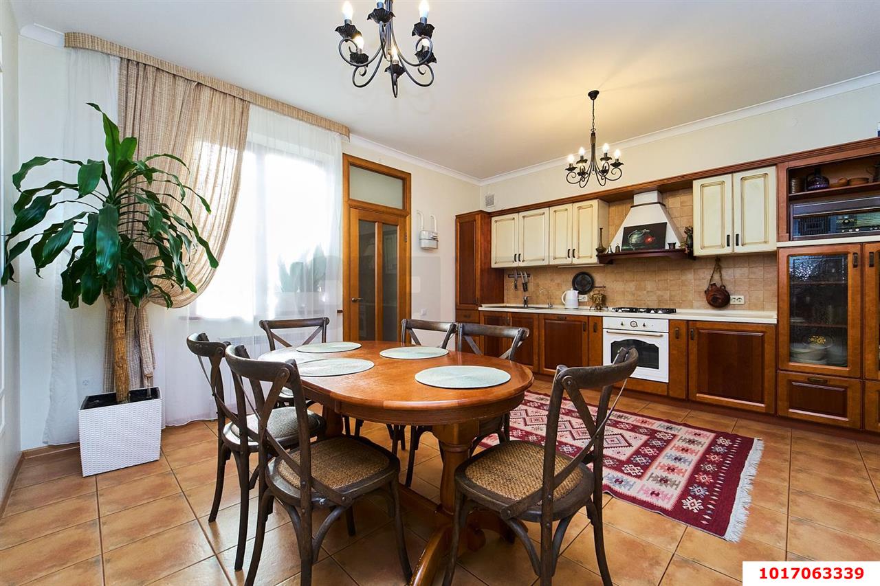 Фото №8: Дом 233 м² + 6.73 сот. - Краснодар, Прикубанский внутригородской округ, мкр. 2-я Площадка, ул. им. Лазарева