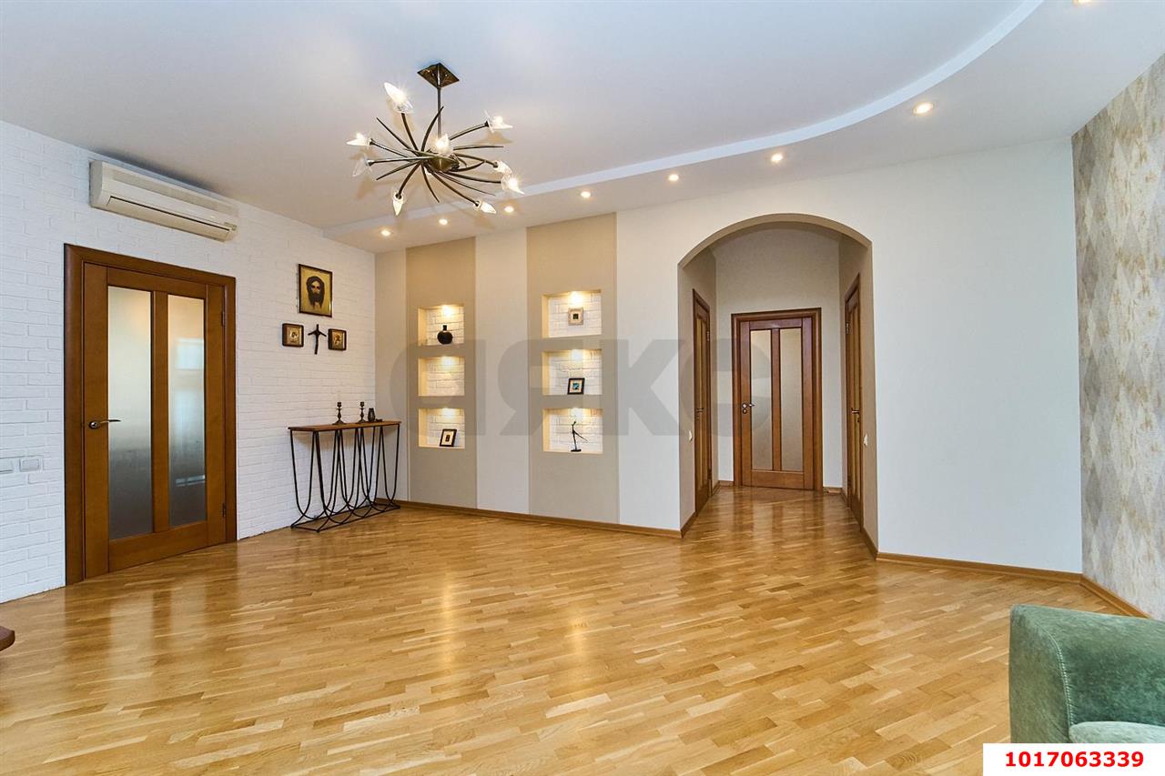 Фото №5: Дом 233 м² + 6.73 сот. - Краснодар, Прикубанский внутригородской округ, мкр. 2-я Площадка, ул. им. Лазарева