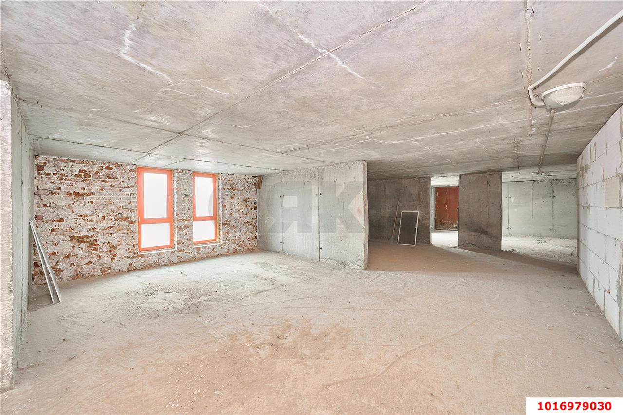 Фото №10: Пентхаус 417 м² - Краснодар, Прикубанский внутригородской округ, Солнечный, мкр. Фестивальный, ул. Яна Полуяна, 51/1