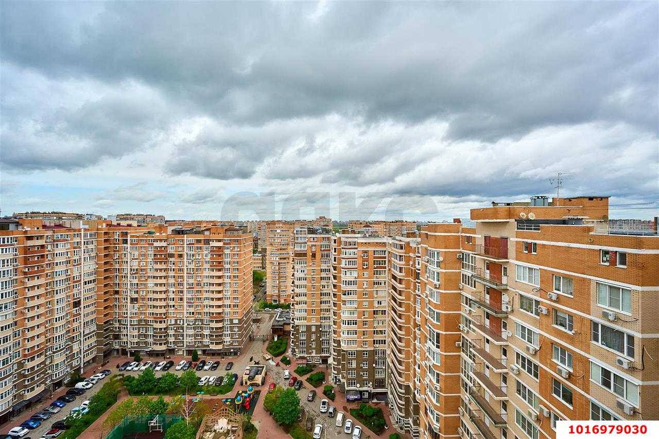 Фото №28: Пентхаус 417 м² - Краснодар, Прикубанский внутригородской округ, Солнечный, мкр. Фестивальный, ул. Яна Полуяна, 51/1