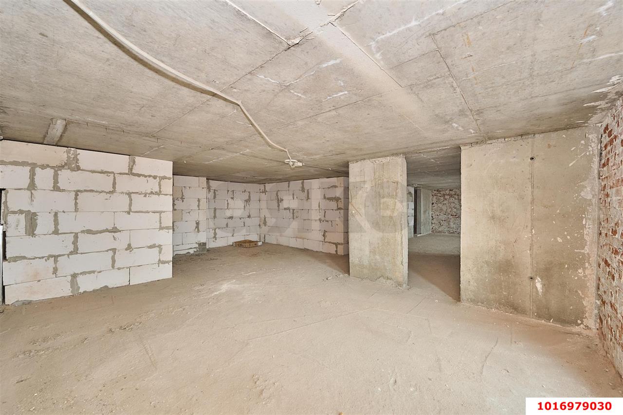 Фото №13: Пентхаус 417 м² - Краснодар, Прикубанский внутригородской округ, Солнечный, мкр. Фестивальный, ул. Яна Полуяна, 51/1