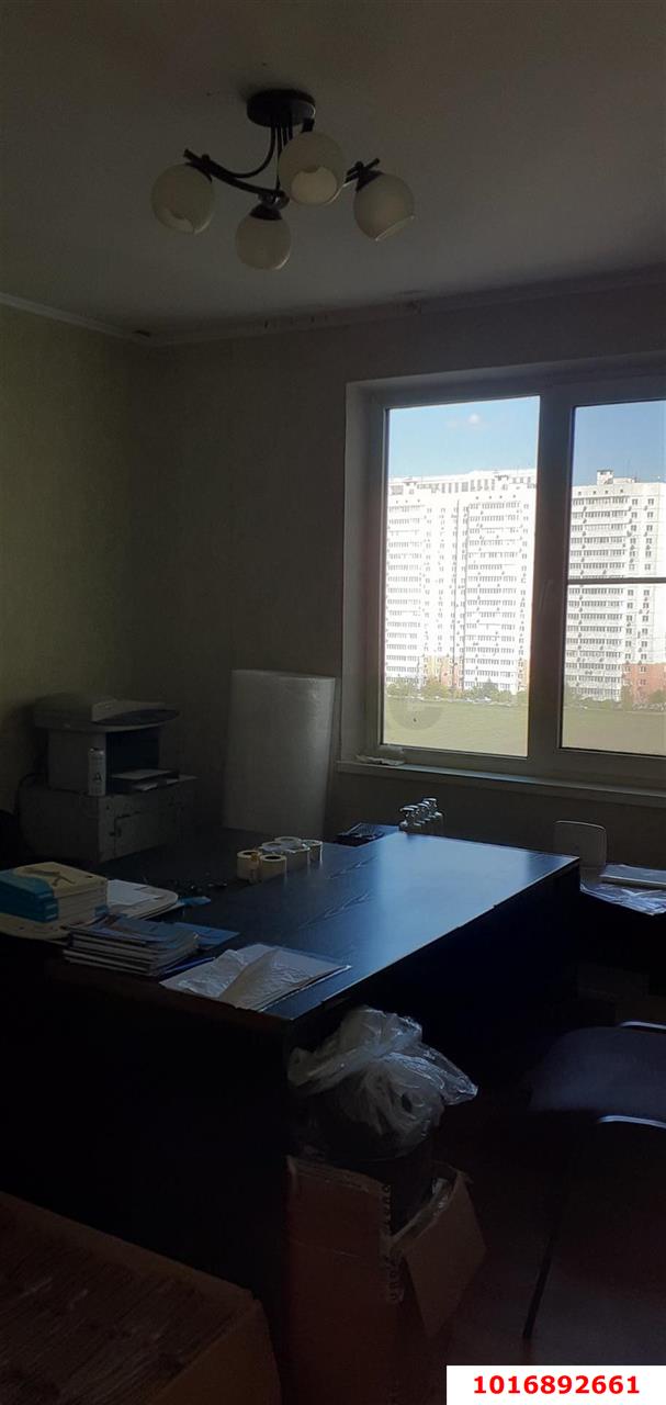 Фото №6: 3-комнатная квартира 91 м² - Краснодар, Прикубанский внутригородской округ, мкр. Завод Измерительных Приборов, ул. имени 40-летия Победы, 33/11