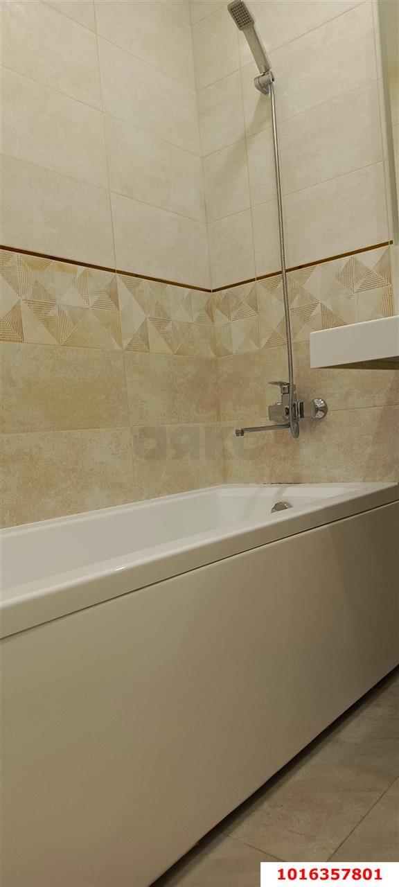 Фото №8: 2-комнатная квартира 40 м² - Краснодар, Светлоград, Славянский, мкр. Прикубанский внутригородской округ, ул. Красных Партизан, 1/4к16