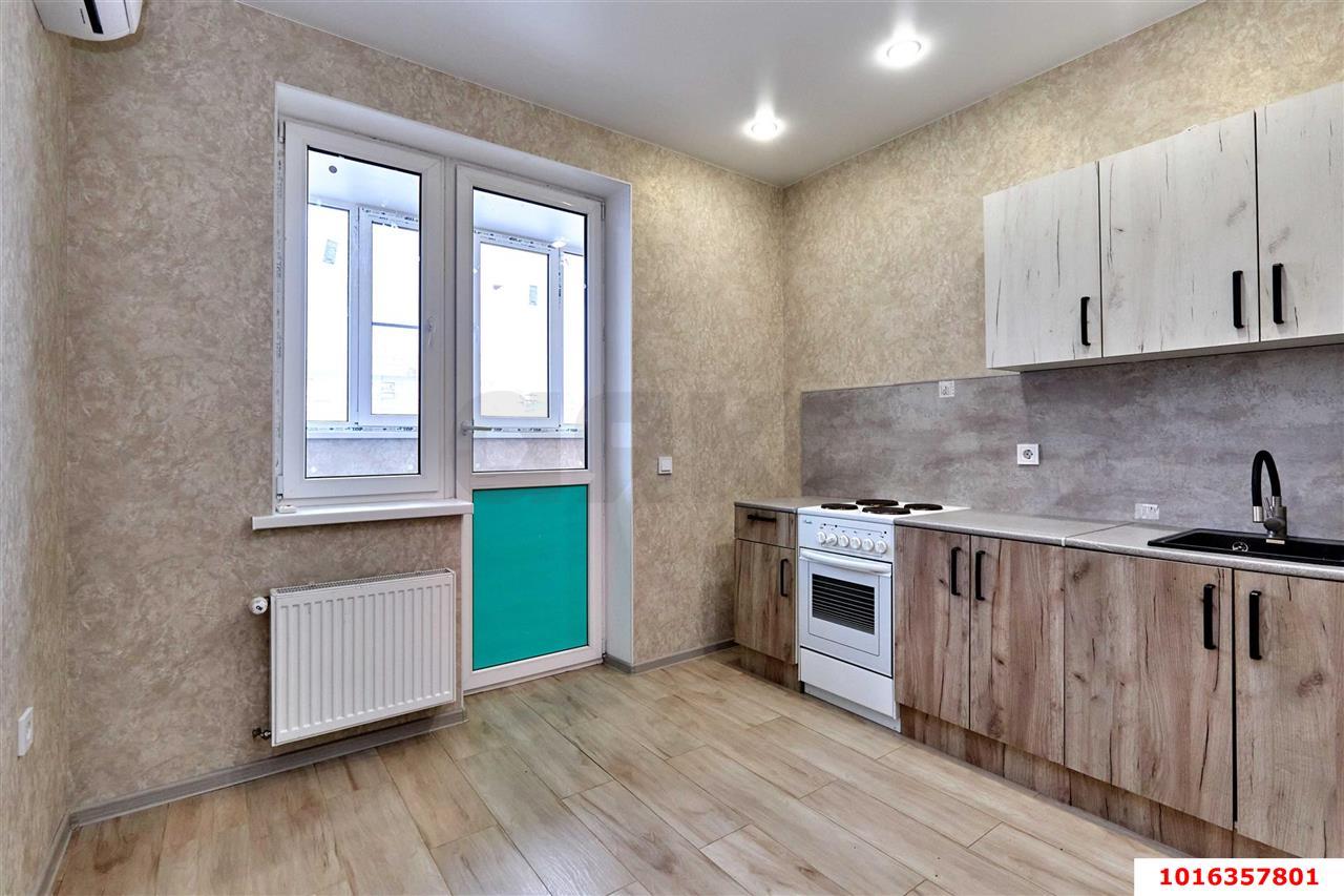 Фото №6: 2-комнатная квартира <span class="whitespace-nowrap">40 м²</span>, <span class="whitespace-nowrap">11/19 эт.</span> - Краснодар, Прикубанский внутригородской округ, Славянский, мкр. Светлоград, ул. Красных Партизан, 1/4к16