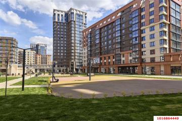 Фото №1: 2-комнатная квартира 72 м² - Краснодар, мкр. Парк Победы, ул. имени Героя Ростовского, 16к5