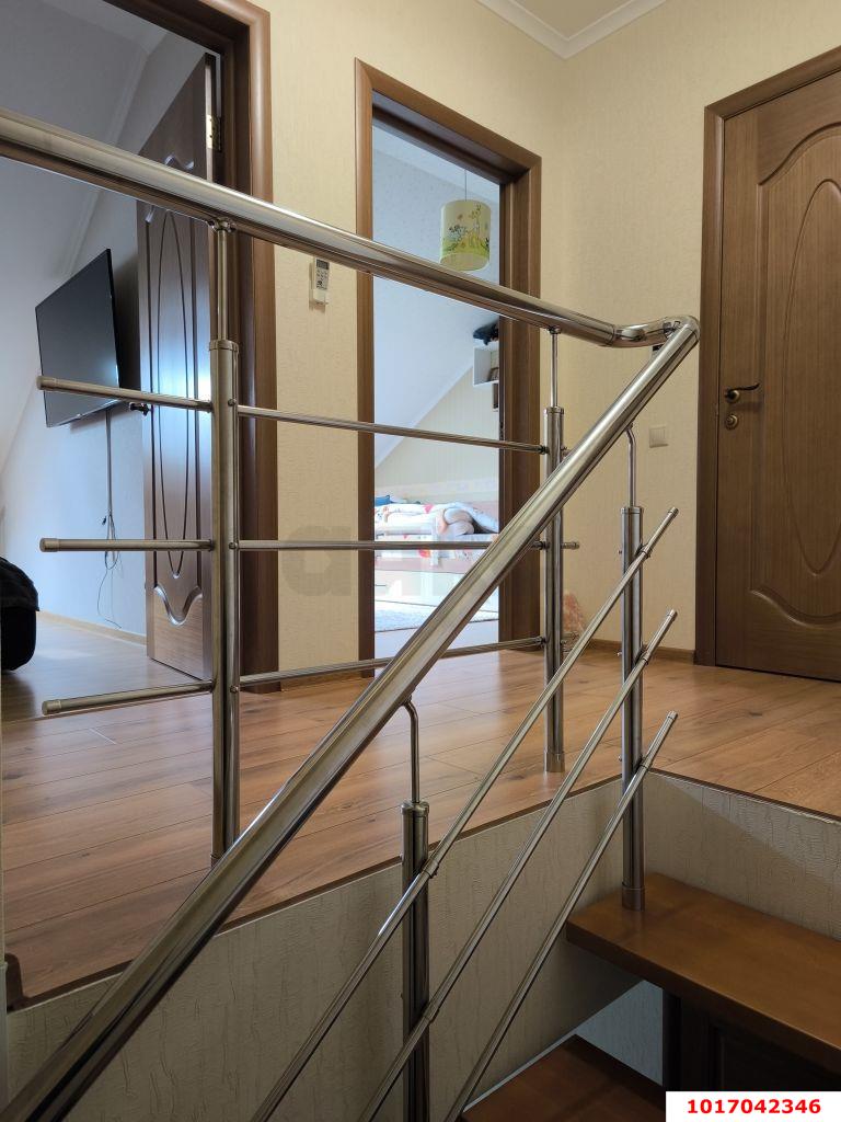 Фото №2: 4-комнатная квартира 98 м² - Краснодар, Прикубанский внутригородской округ, Калинино, мкр. Завод Радиоизмерительных Приборов, ул. Яснополянская, 4/2