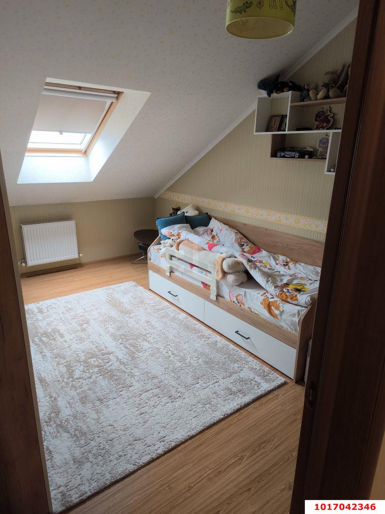 Фото №10: 4-комнатная квартира 98 м² - Краснодар, Прикубанский внутригородской округ, Калинино, мкр. Завод Радиоизмерительных Приборов, ул. Яснополянская, 4/2