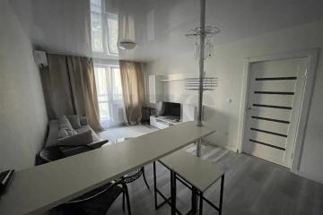 Фото №1: 1-комнатная квартира 39 м² - Краснодар, мкр. Завод Измерительных Приборов, ул. Карякина, 5к1