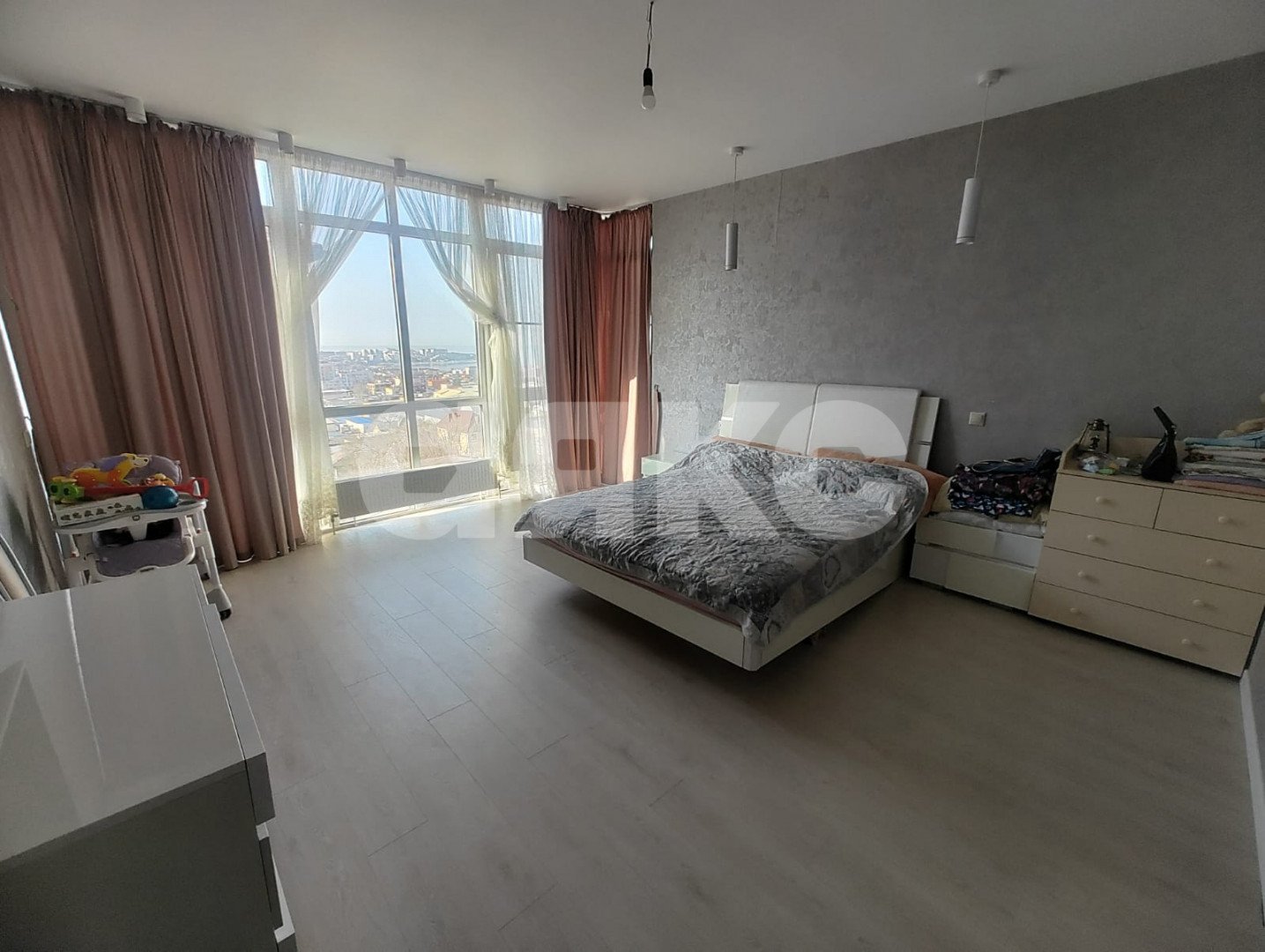 Фото №1: 2-комнатная квартира 55 м² - Геленджик, ул. Новороссийская, 169