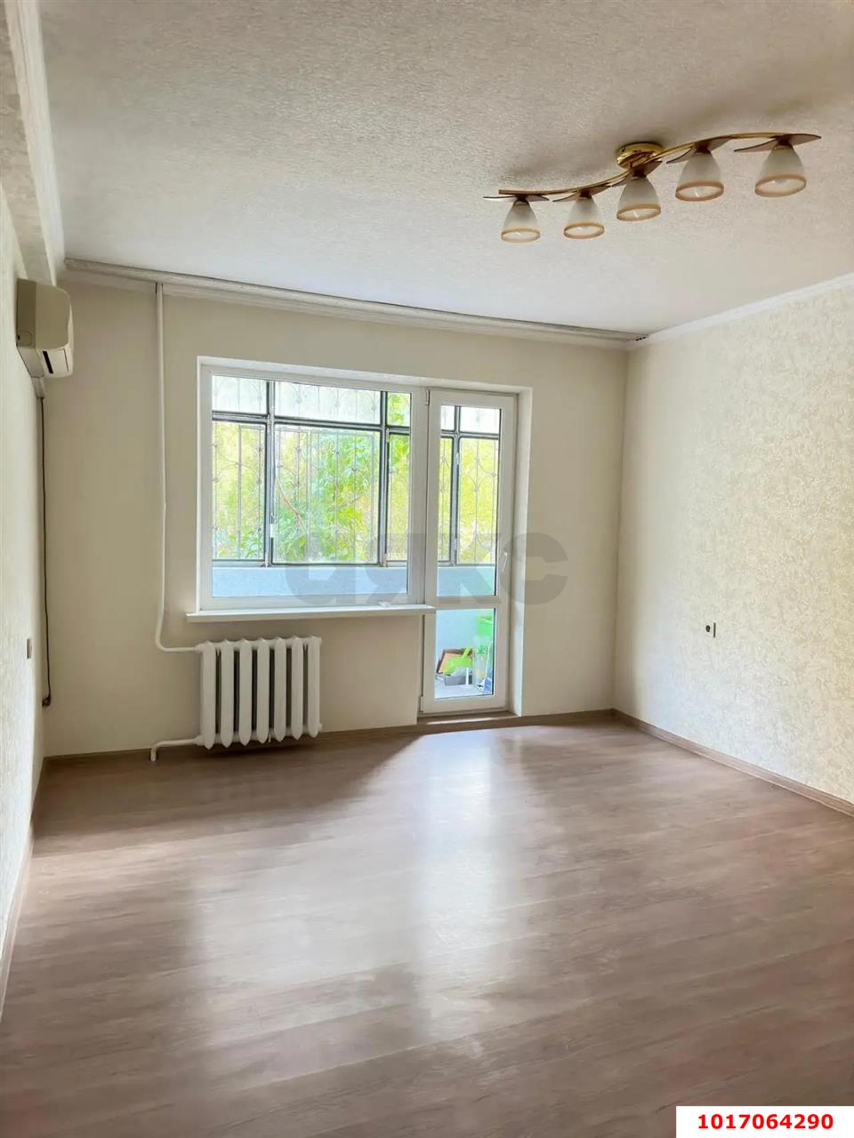 Фото №1: 1-комнатная квартира 33 м² - Краснодар, Карасунский внутригородской округ, мкр. Комсомольский, ул. Уральская, 196