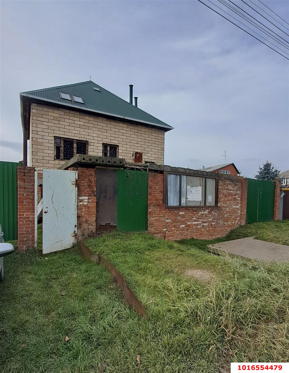 Фото №1: Дом 309 м² + 6.71 сот. - Краснодар, Прикубанский внутригородской округ, Калинино, мкр. Завод Радиоизмерительных Приборов, ул. 1 Мая, 611/3