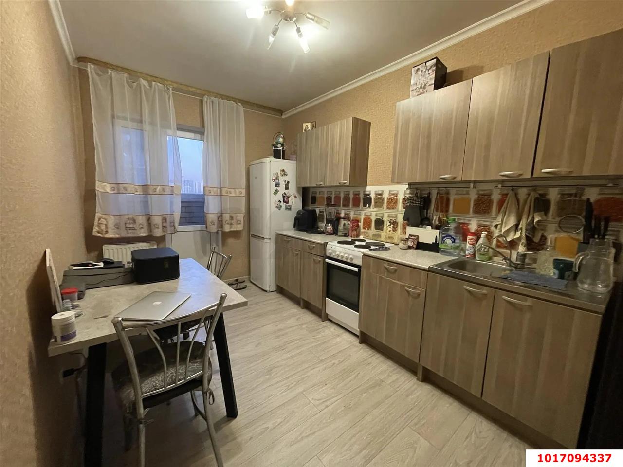 Фото №1: 1-комнатная квартира 39 м² - Краснодар, Музыкальный, ЖК Инсити, жилой комплекс Инсити, Прикубанский внутригородской округ, Завод Радиоизмерительных Приборов, мкр. имени Петра Метальникова, ул. Петра Метальникова, 7