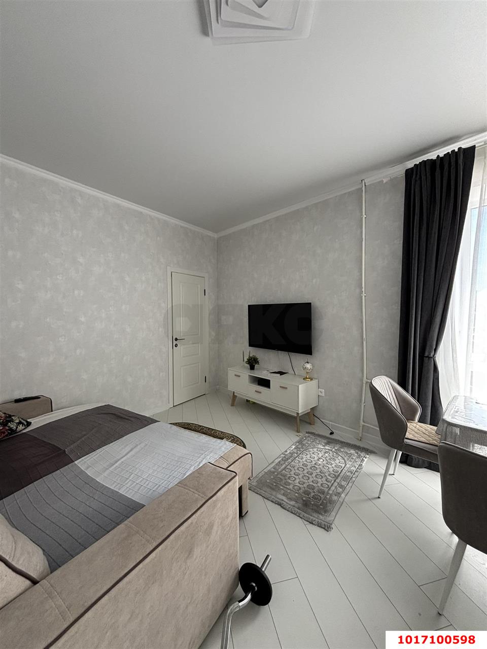 Фото №2: 1-комнатная квартира 41 м² - Краснодар, Центральный внутригородской округ, Черёмушки, мкр. Дубинка, пр-д Кольцевой, 53А