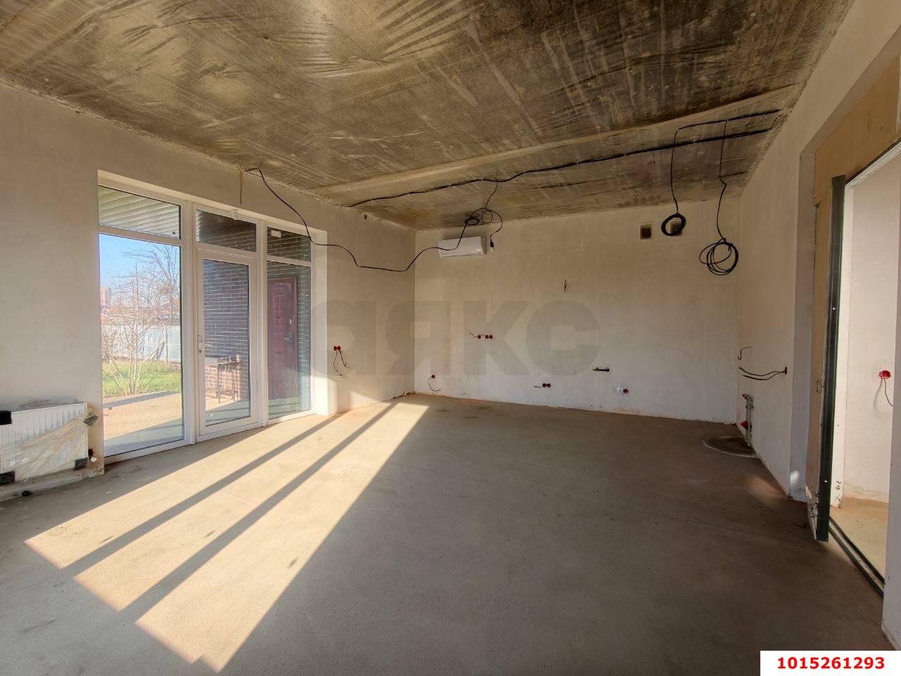 Фото №4: Дом 182 м² + 10 сот. - Краснодар, Прикубанский внутригородской округ, Калинино, мкр. Завод Радиоизмерительных Приборов, ул. Екатериновская