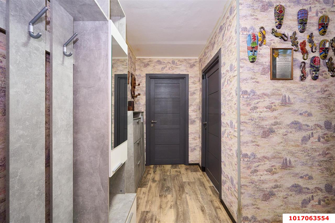Фото №6: 3-комнатная квартира <span class="whitespace-nowrap">57 м²</span>, <span class="whitespace-nowrap">1/9 эт.</span> - Краснодар, Карасунский внутригородской округ, мкр. Гидростроителей, ул. имени Игнатова, 41