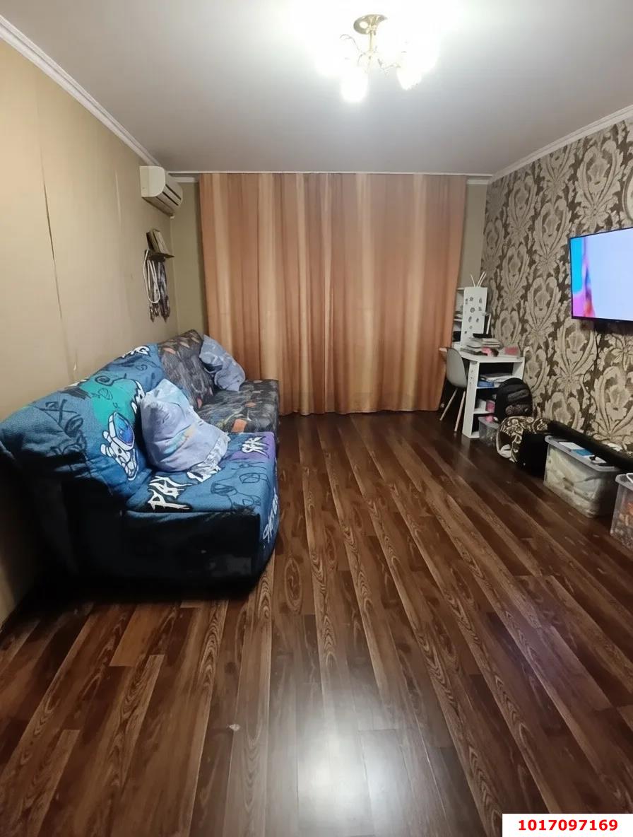 Фото №1: 1-комнатная квартира 38 м² - Краснодар, Прикубанский внутригородской округ, мкр. Московский, ул. Карякина, 19