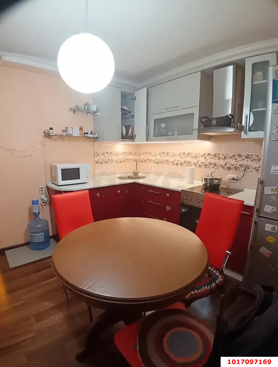 Фото №3: 1-комнатная квартира 38 м² - Краснодар, Прикубанский внутригородской округ, мкр. Московский, ул. Карякина, 19