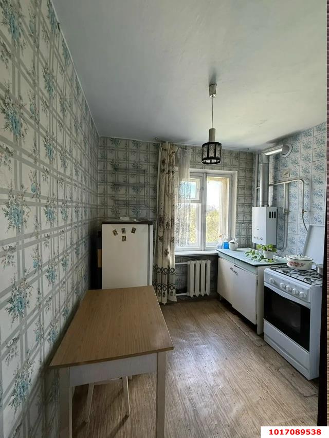 Фото №1: 2-комнатная квартира 47 м² - Краснодар, Центральный внутригородской округ, Покровка, мкр. Центральный, ул. Щорса, 47