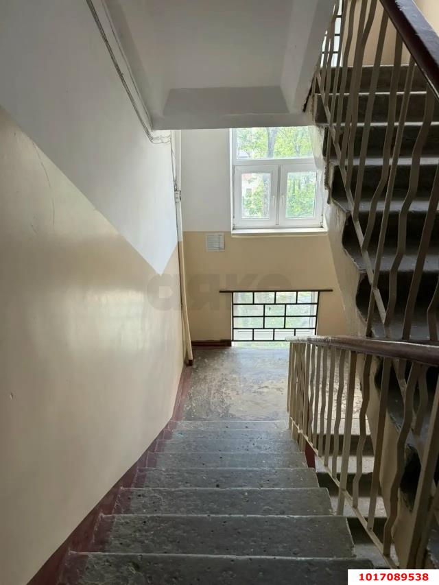 Фото №6: 2-комнатная квартира 47 м² - Краснодар, Центральный внутригородской округ, Покровка, мкр. Центральный, ул. Щорса, 47