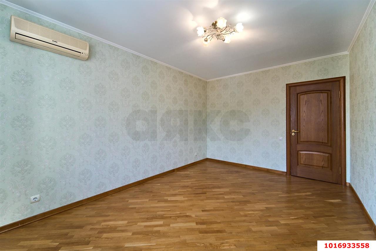Фото №11: 2-комнатная квартира 103 м² - Краснодар, Прикубанский внутригородской округ, мкр. Фестивальный, ул. Воровского, 180