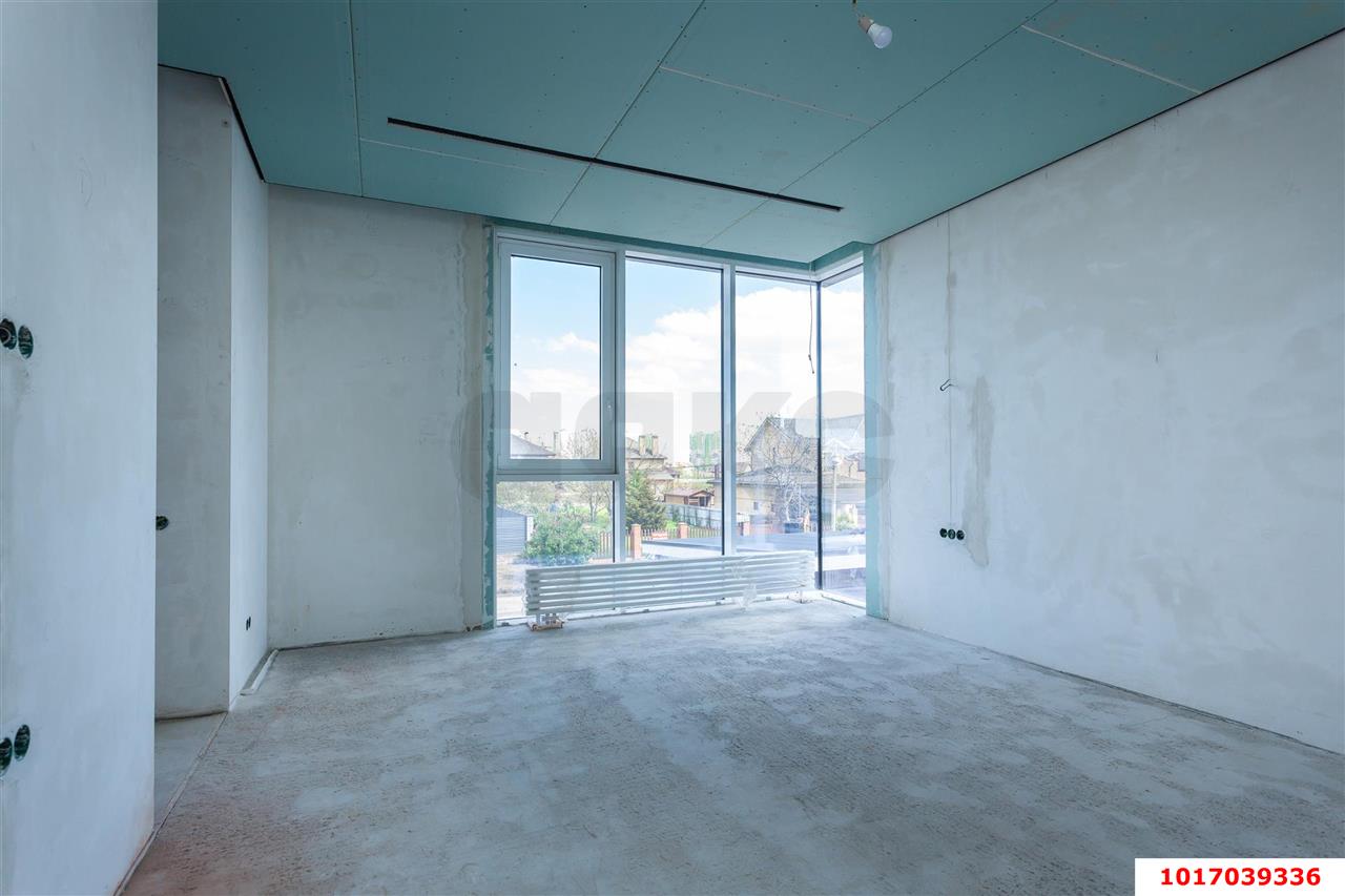 Фото №9: Дом 251 м² + 8 сот. - Краснодар, Прикубанский внутригородской округ, мкр. Плодородный-2, ул. Тарасовская