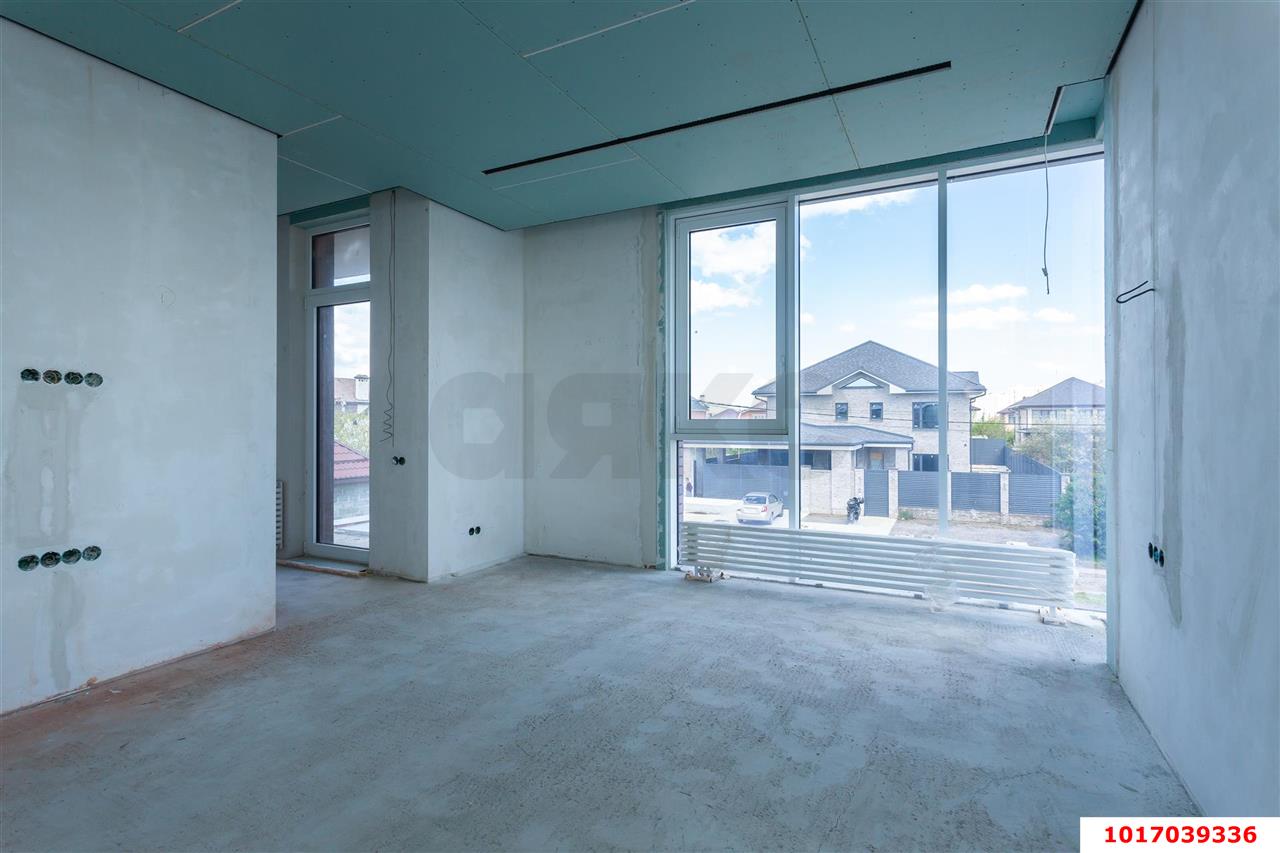 Фото №10: Дом 251 м² + 8 сот. - Краснодар, Прикубанский внутригородской округ, мкр. Плодородный-2, ул. Тарасовская