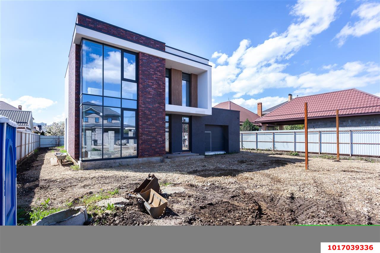 Фото №4: Дом 251 м² + 8 сот. - Краснодар, Прикубанский внутригородской округ, мкр. Плодородный-2, ул. Тарасовская