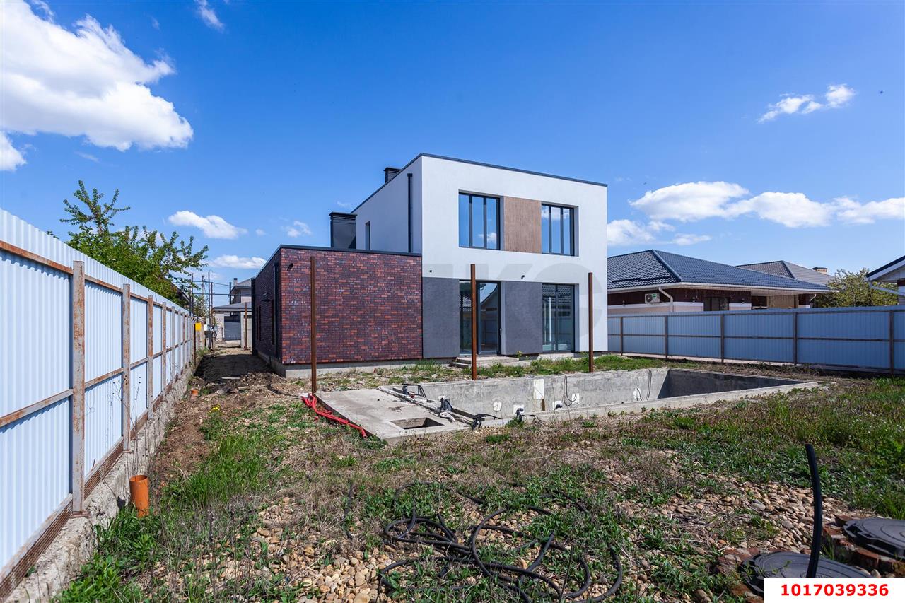 Фото №7: Дом 251 м² + 8 сот. - Краснодар, Прикубанский внутригородской округ, мкр. Плодородный-2, ул. Тарасовская