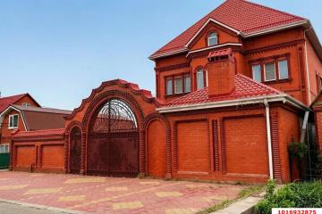 Фото №1: Дом 958 м² - Краснодар, мкр. Дубинка, ул. имени Пугачёва, 53