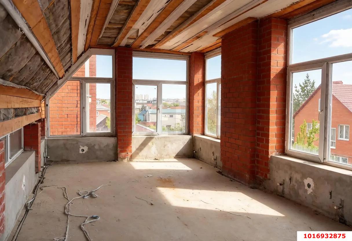 Фото №17: Дом 958 м² + 7.22 сот. - Краснодар, Центральный внутригородской округ, мкр. Дубинка, ул. имени Пугачёва, 53